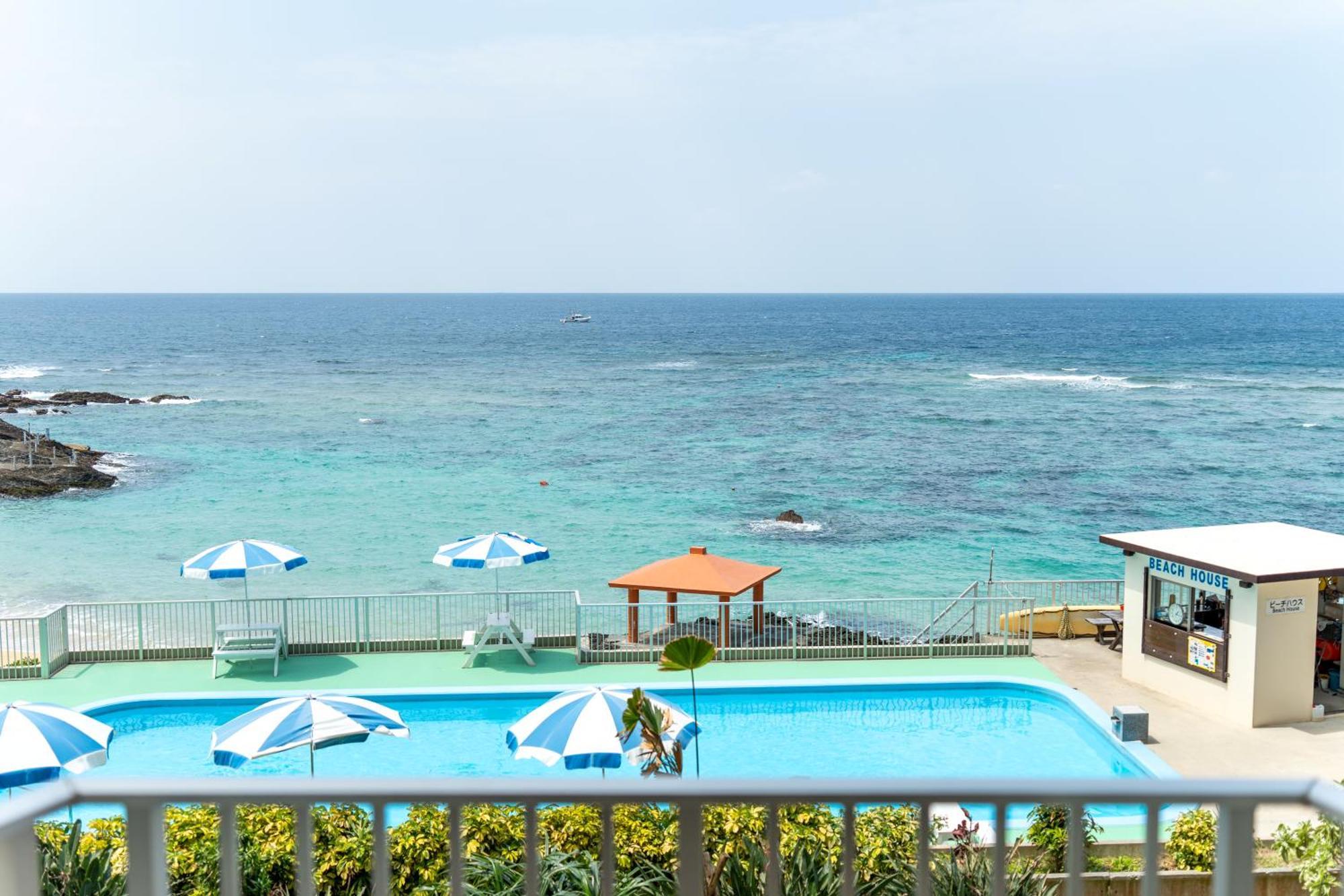 Hotel Miyuki Beach Onna Exteriér fotografie